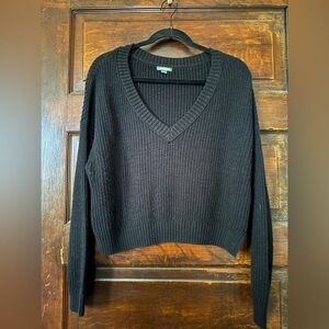 Wild Fable Black V-Neck Women's Sweater